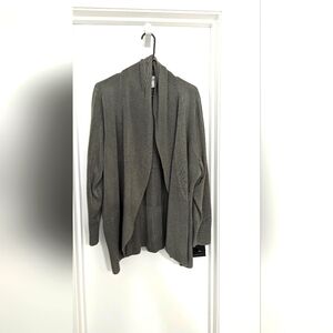 Grey cardigan
